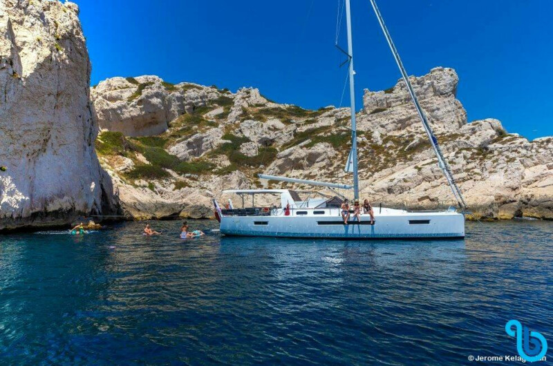 Sun Loft 47: la nuova star del mare ora disponibile