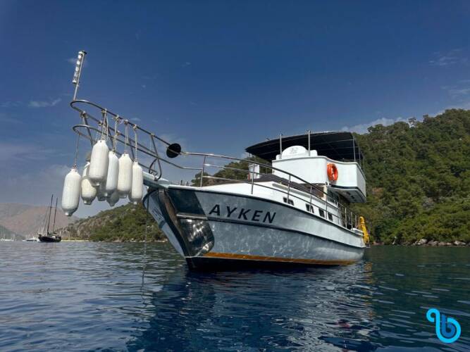Ayken Gulet