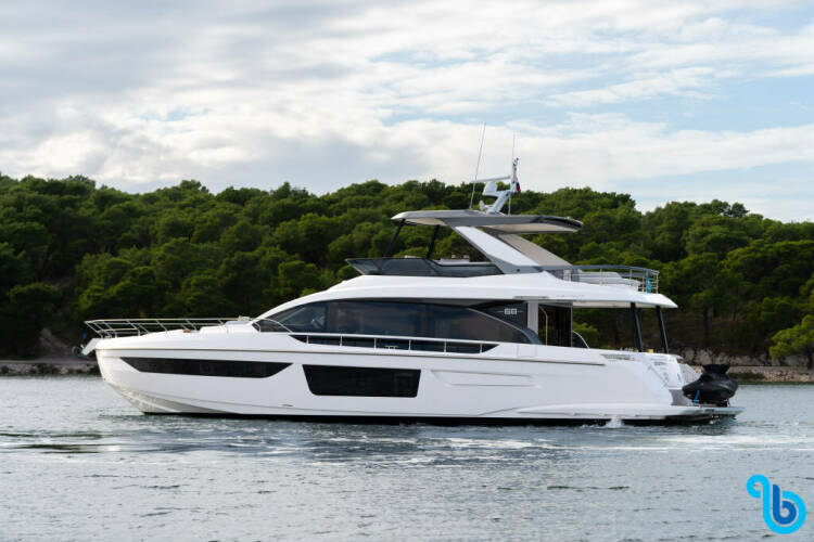 Azimut 68 Fly DONNA