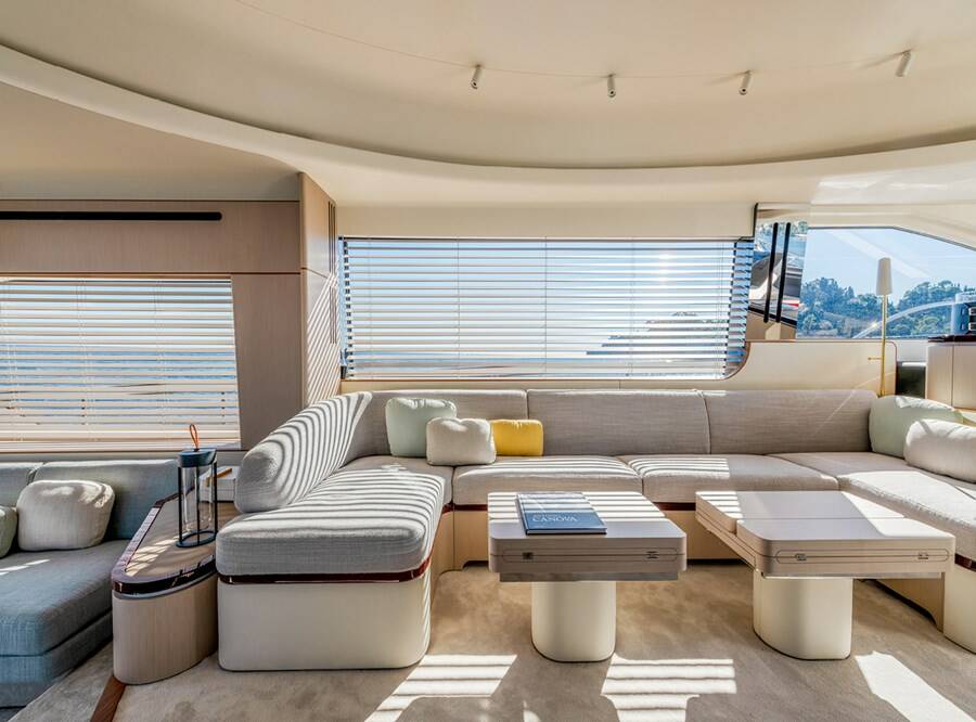 Azimut 68, Pangea