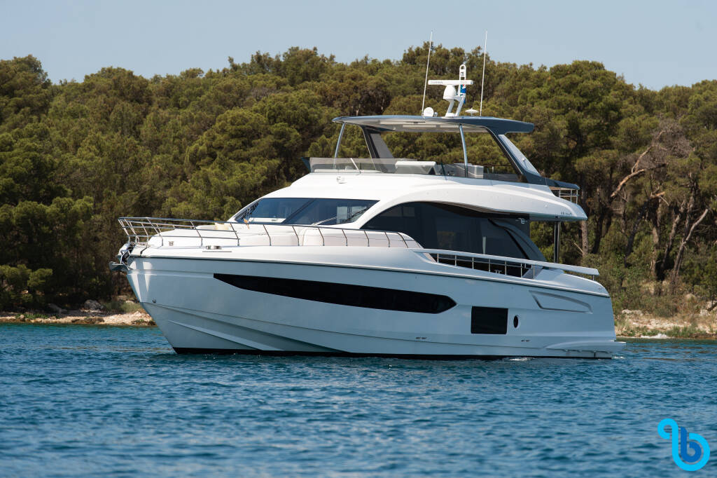 Azimut 78 Fly, PREWI