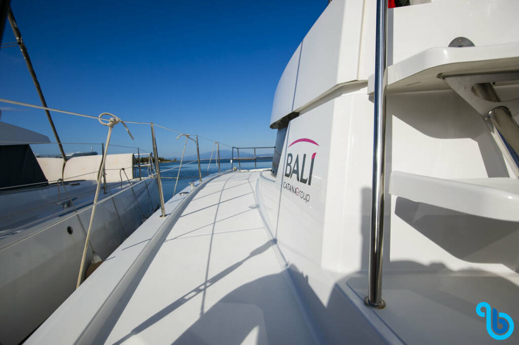 Bali 4.3, Eleni