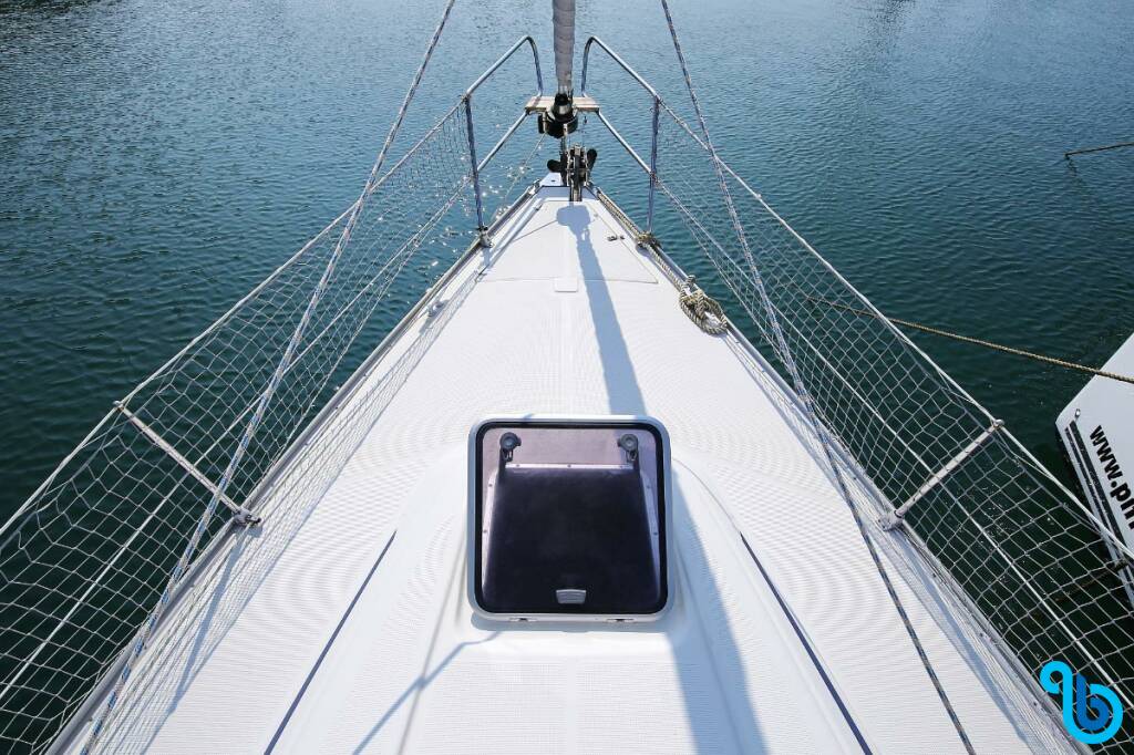 Bavaria 38, CARRY ON