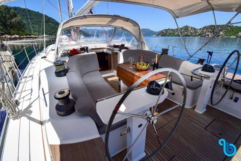 Bavaria 50 Cruiser, MINA