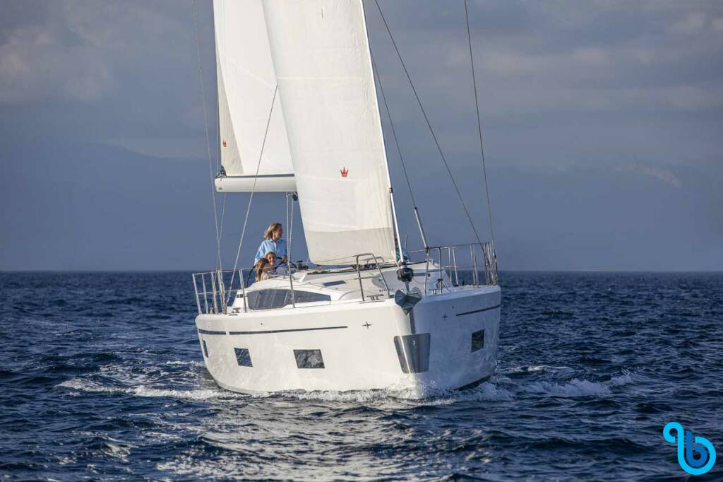 Bavaria C42 Style, AURELIA