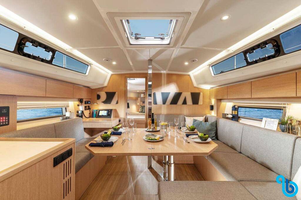 Bavaria C42 Style, AURELIA