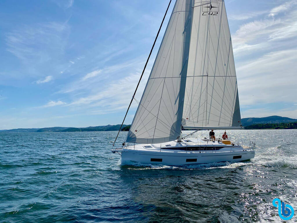 Bavaria C42, GIULIA