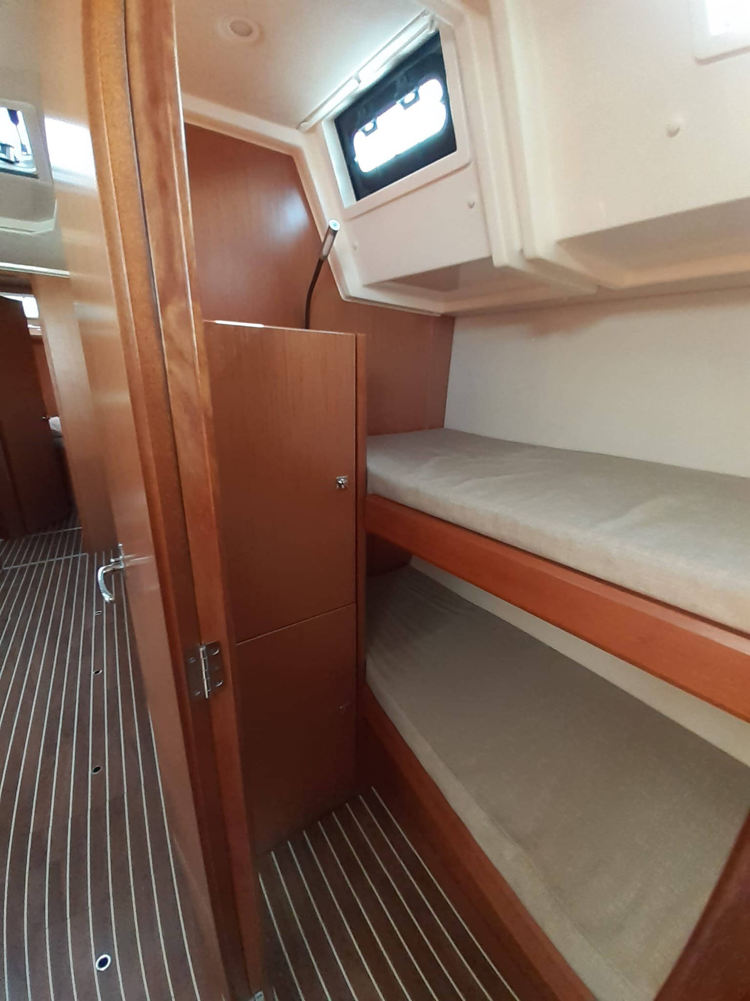 Bavaria C45 Holiday, CLASS