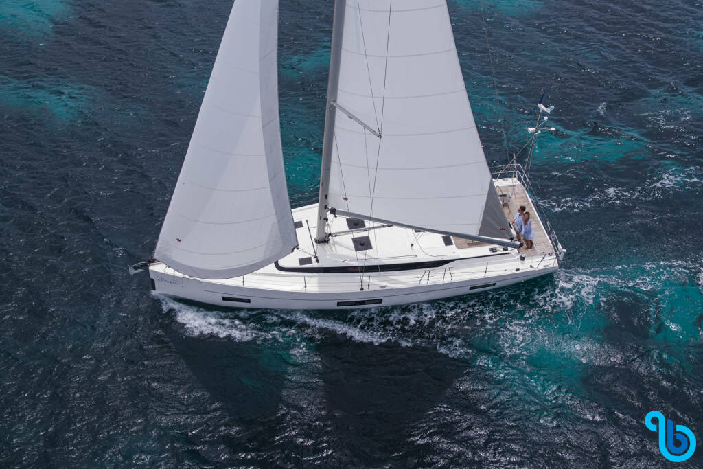 Bavaria C45, Whisper