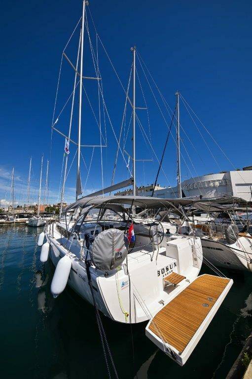 Bavaria C46, BOSUN