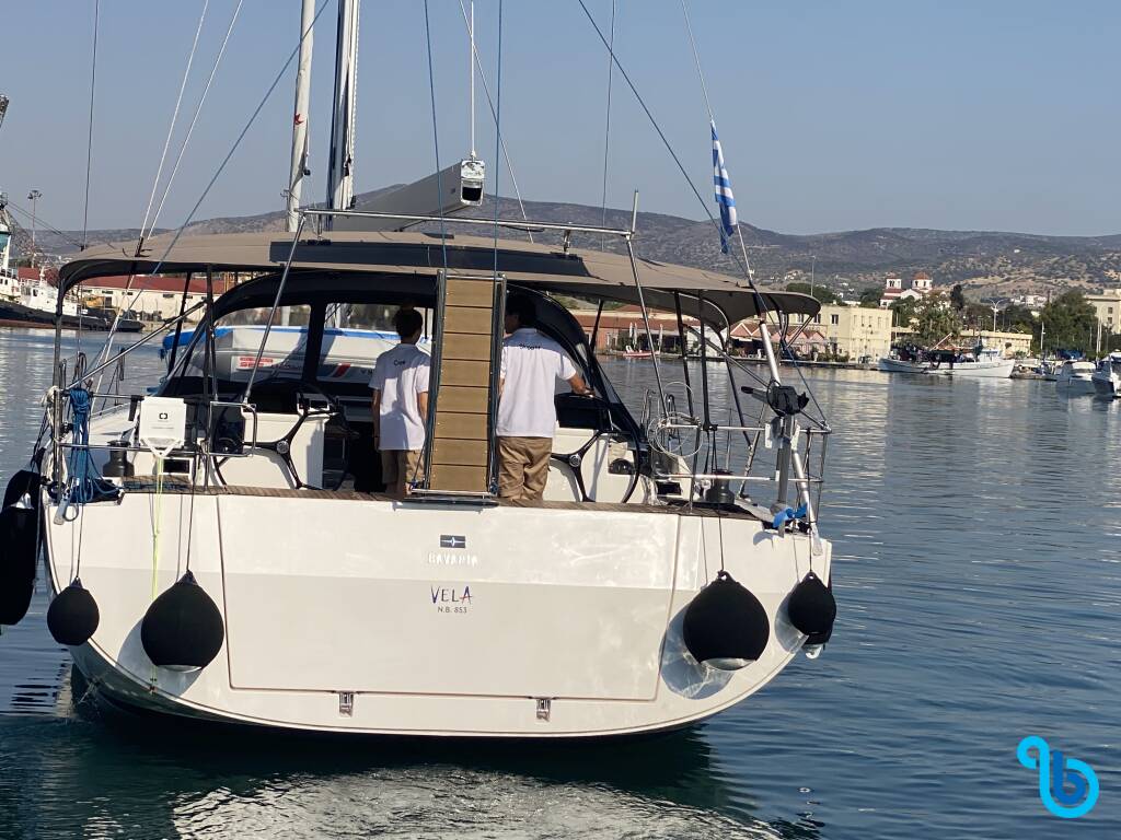 Bavaria C50, Vela