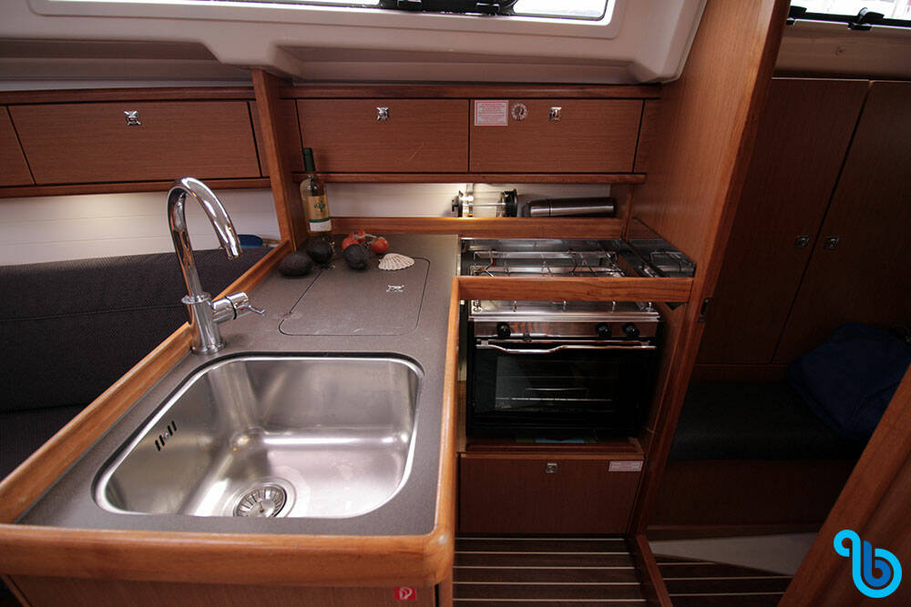 Bavaria Cruiser 33, Callisto