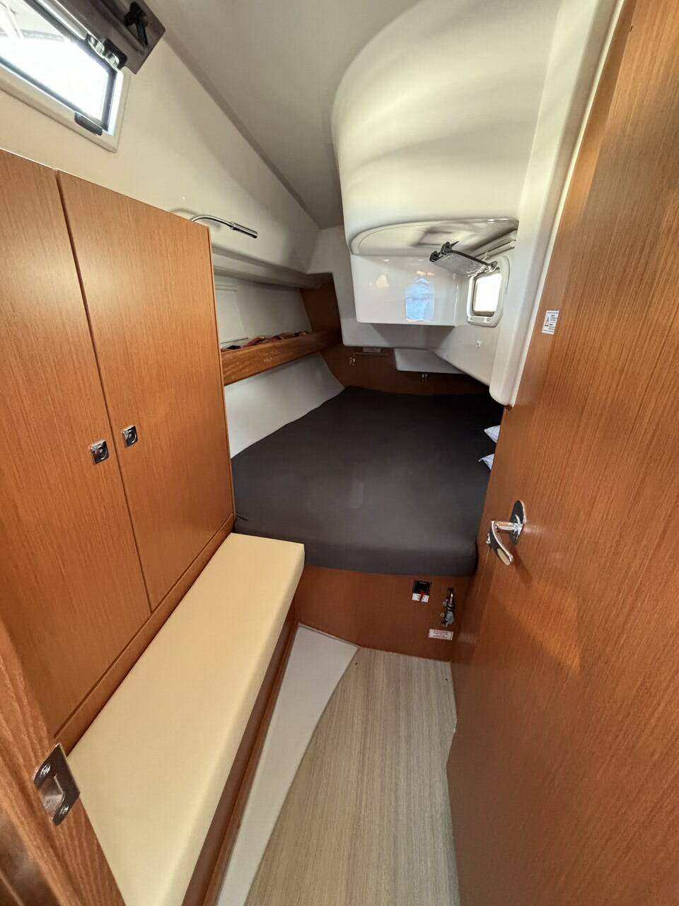 Bavaria Cruiser 34, 