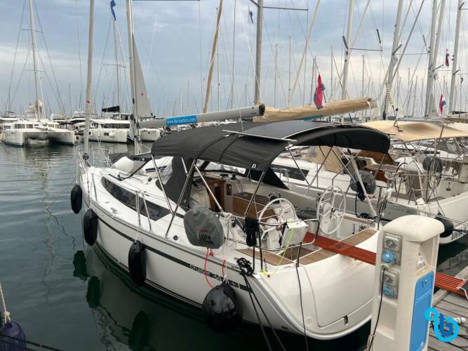 Bavaria Cruiser 34, Happy