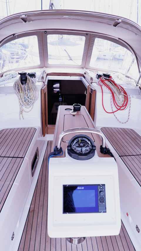 Bavaria Cruiser 37, PALOMA