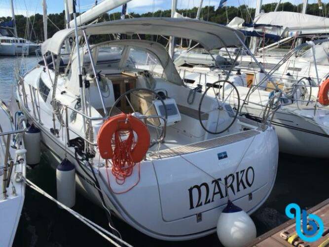 Bavaria Cruiser 37, Marko