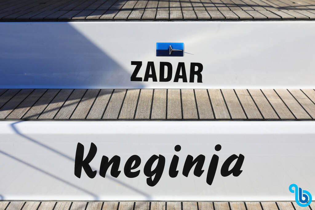 Bavaria Cruiser 46, KNEGINJA