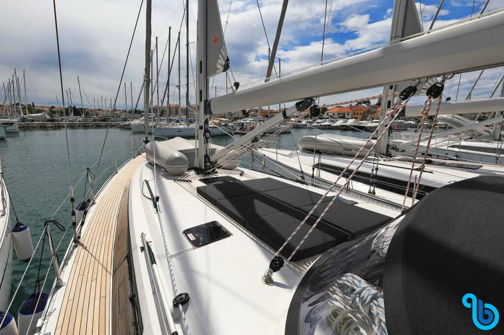 Bavaria Cruiser 46, 