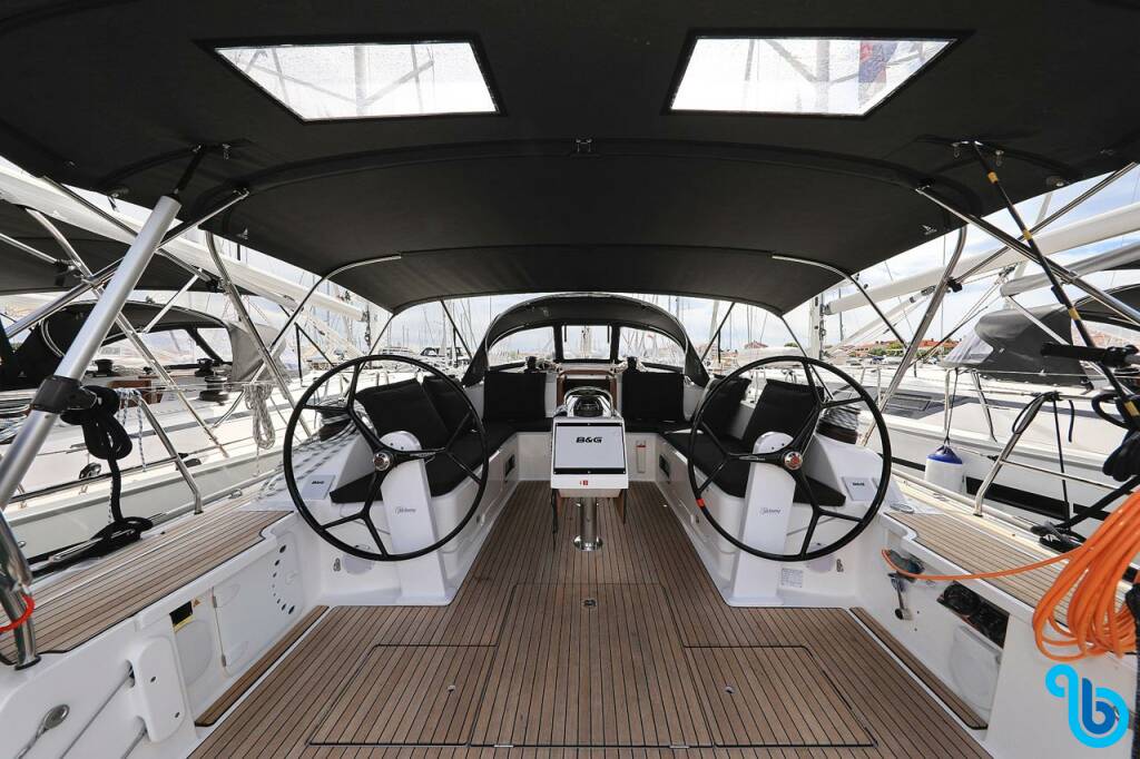 Bavaria Cruiser 46, 