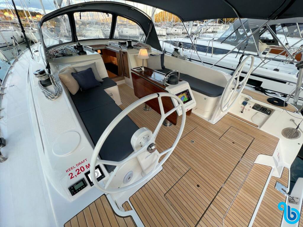 Bavaria Cruiser 46, 