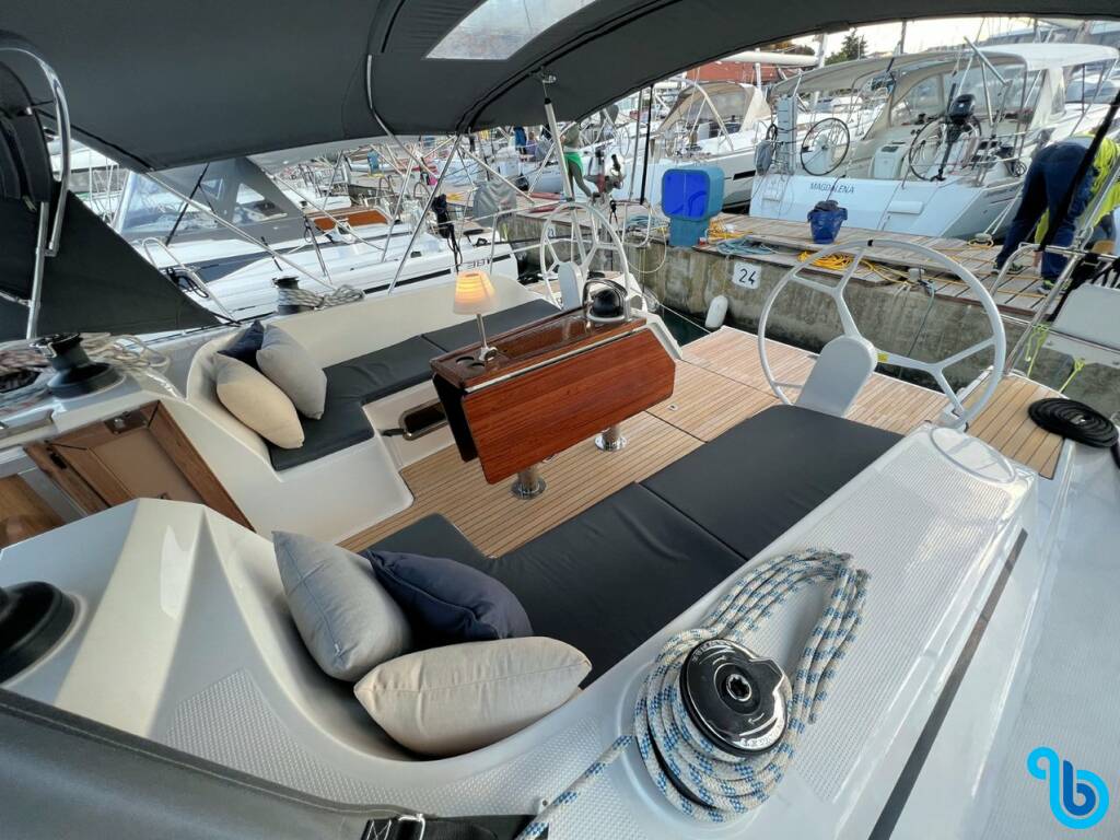 Bavaria Cruiser 46, 