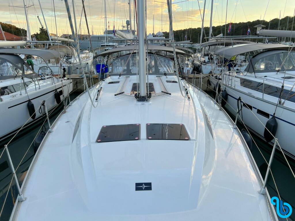 Bavaria Cruiser 46, 