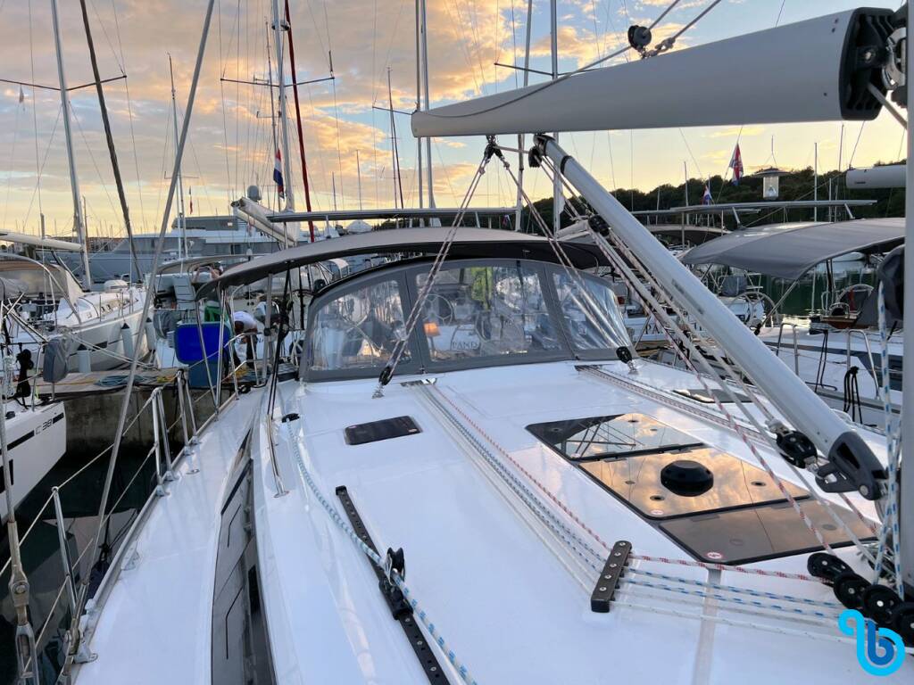 Bavaria Cruiser 46, 