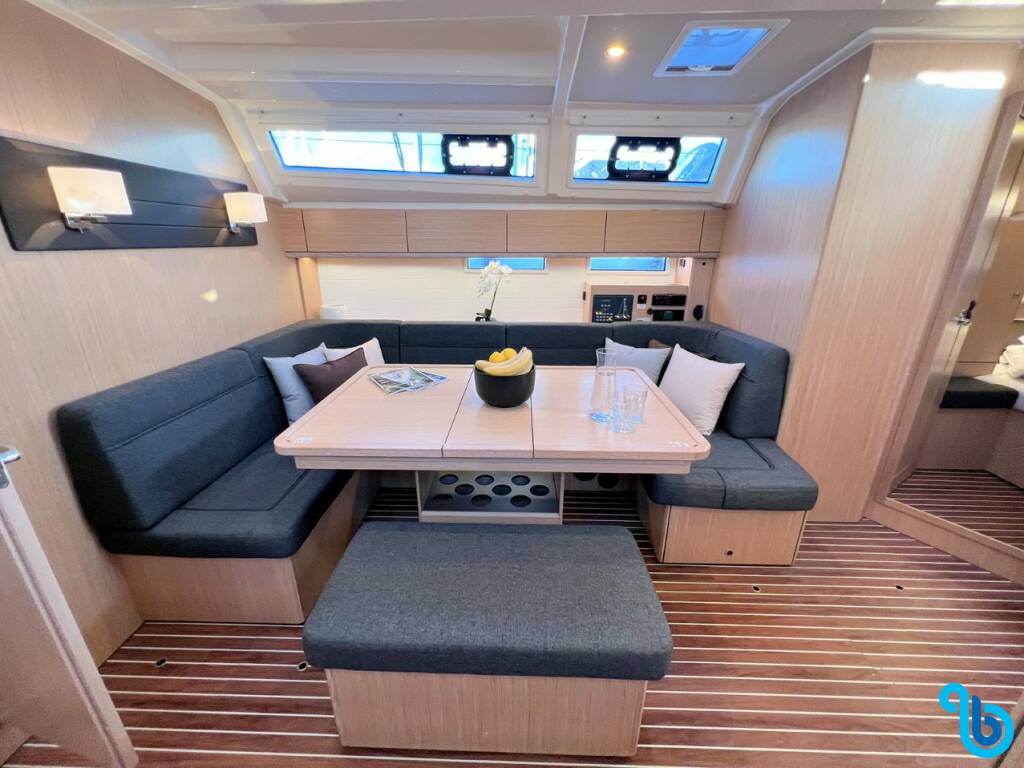 Bavaria Cruiser 46, 