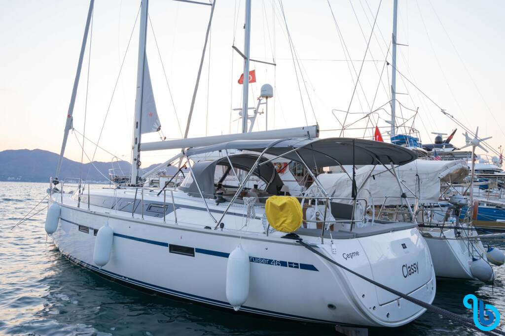 Bavaria Cruiser 46, Classy