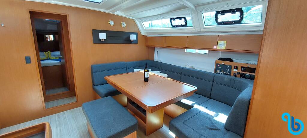 Bavaria Cruiser 46, NEW