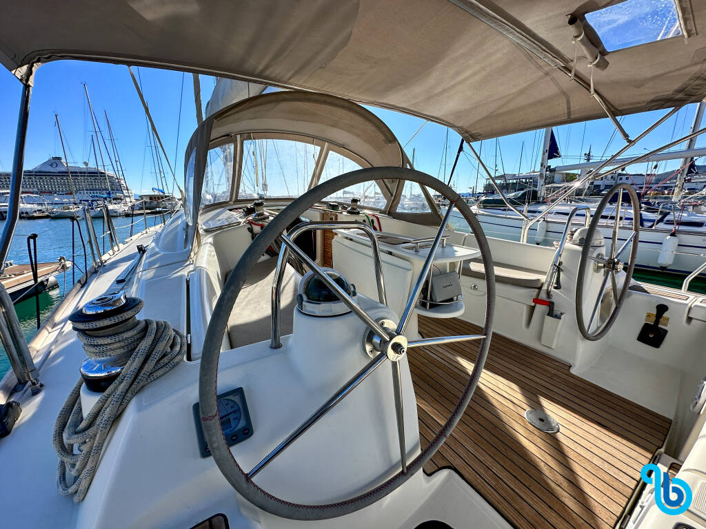 Beneteau 43, Errica