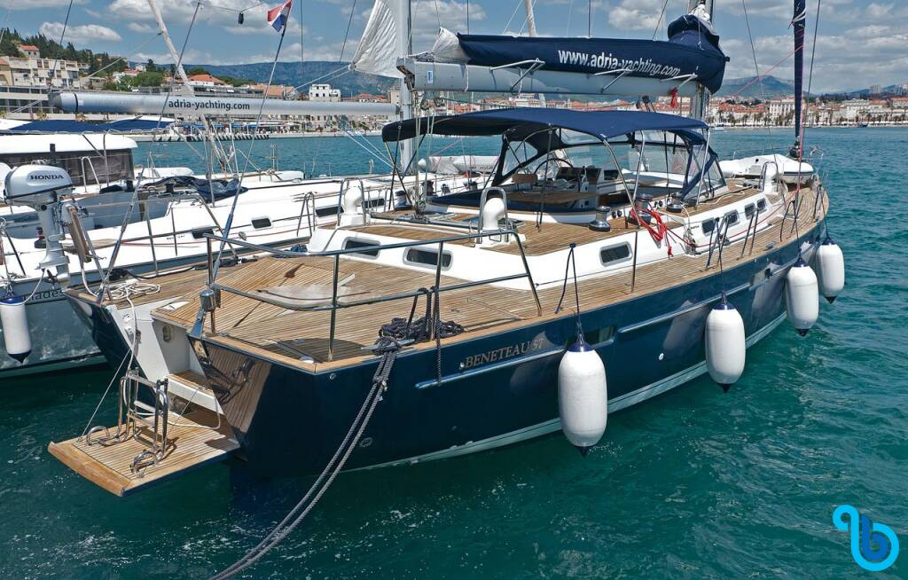 Beneteau 57, Tajna