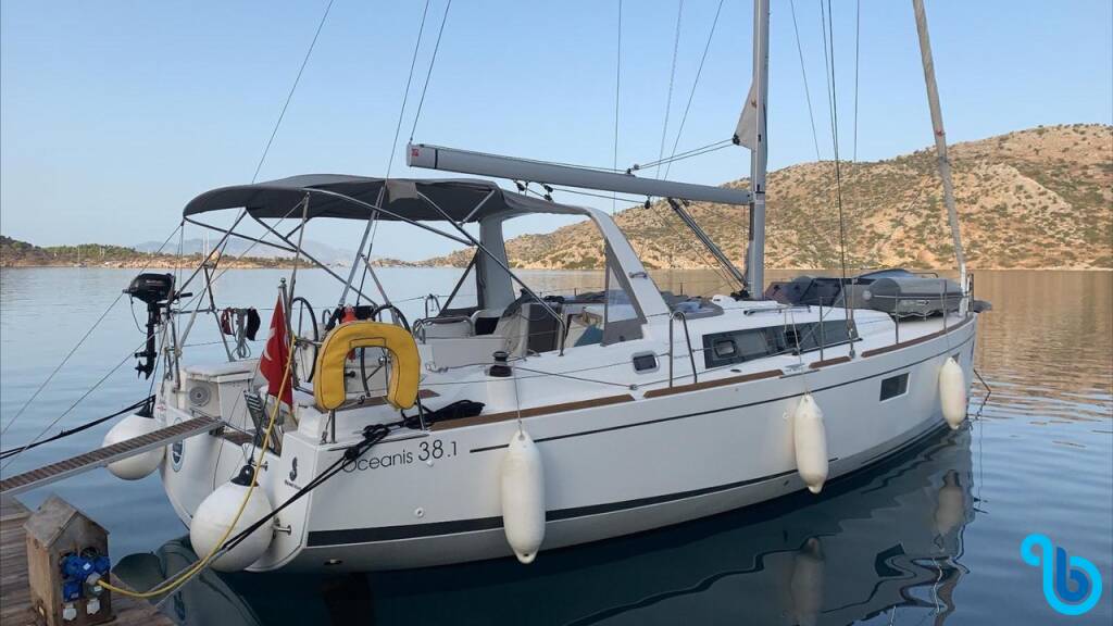 Beneteau Oceanis 38.1, IDA