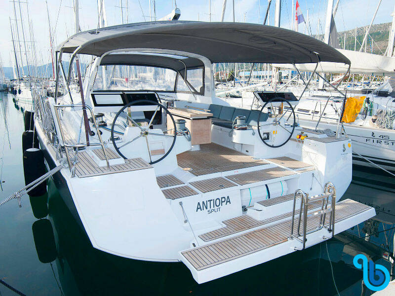 Beneteau Oceanis 55, Antiopa