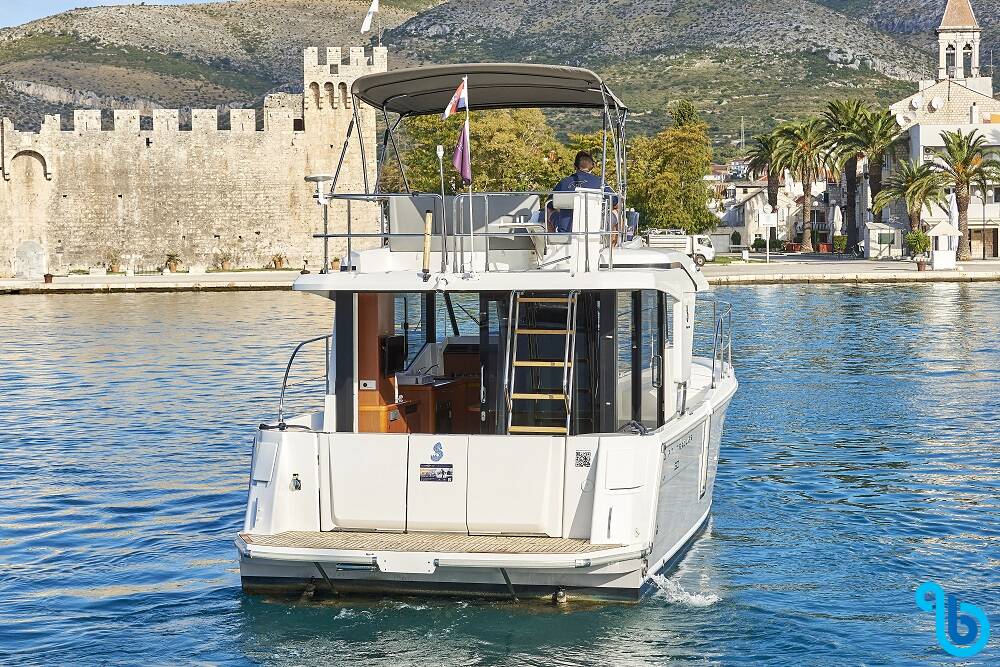 Beneteau Swift Trawler 30, Odysseus