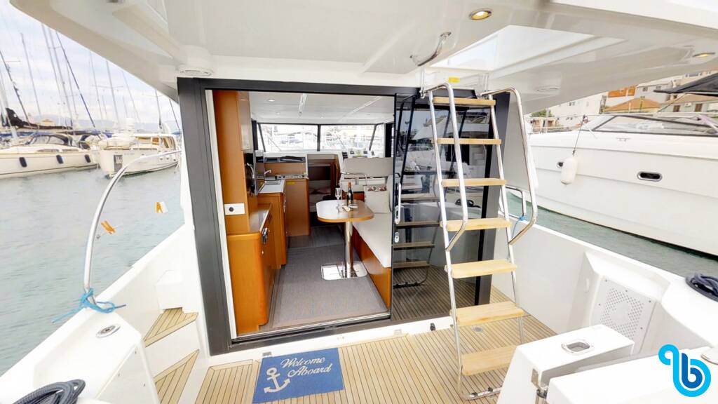 Beneteau Swift Trawler 30, Odysseus