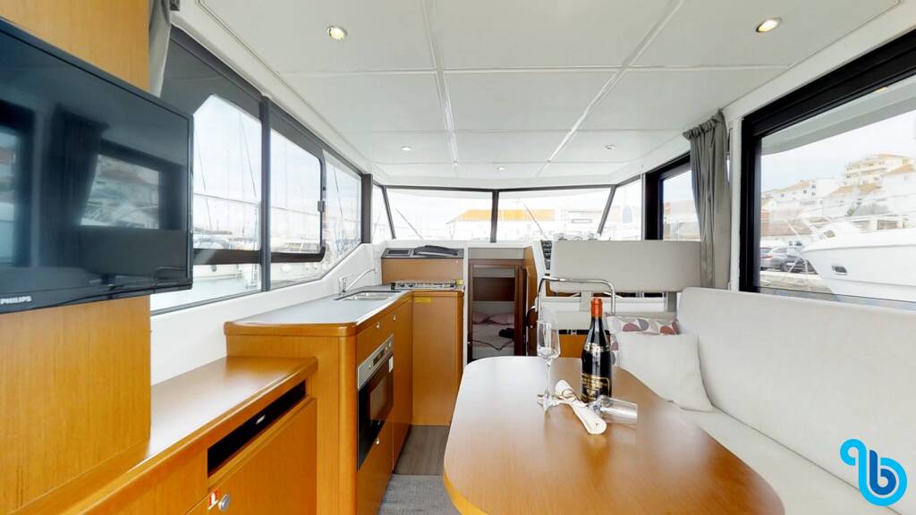 Beneteau Swift Trawler 30, Odysseus