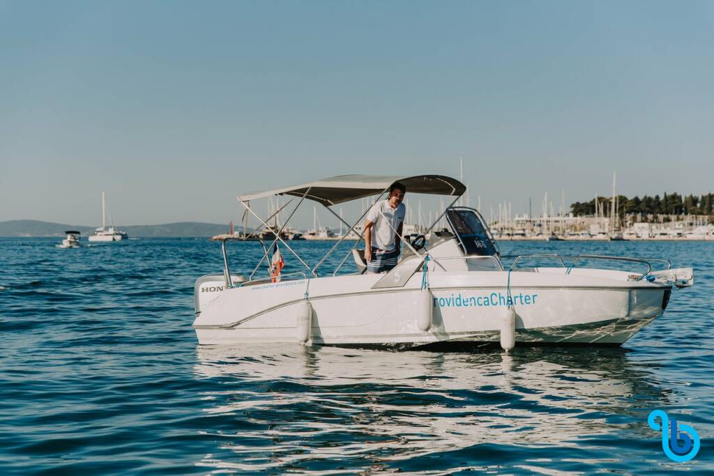 Beneteau, 