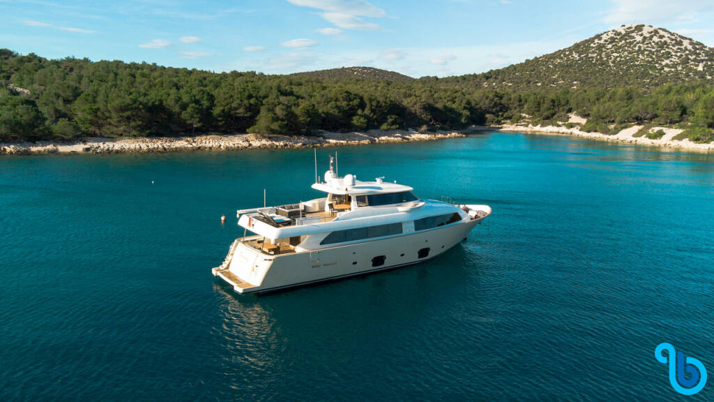 Custom Line Navetta 26, Friend's boat