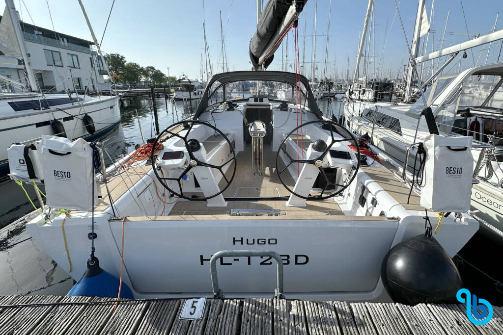 Dehler 46 SQ, Hugo