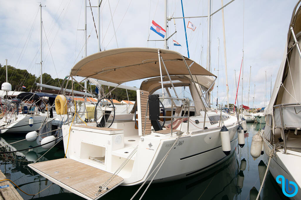 Dufour 360 GL, AMARATA