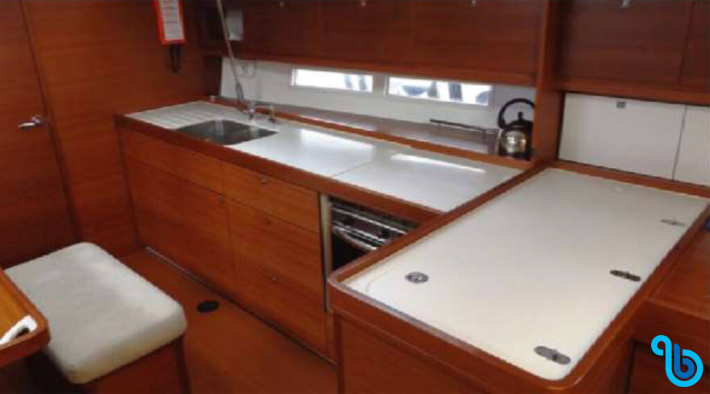 Dufour 450 GL, ECONOMY