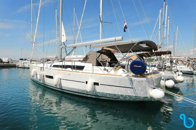 Dufour 460 GL SunnyLife