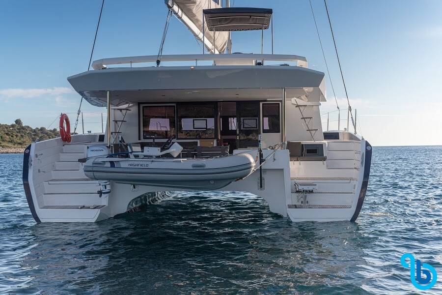 Dufour 48 Catamaran, VARR 