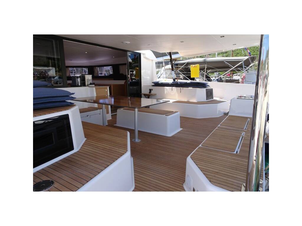 Dufour 48 Catamaran, Sualzo