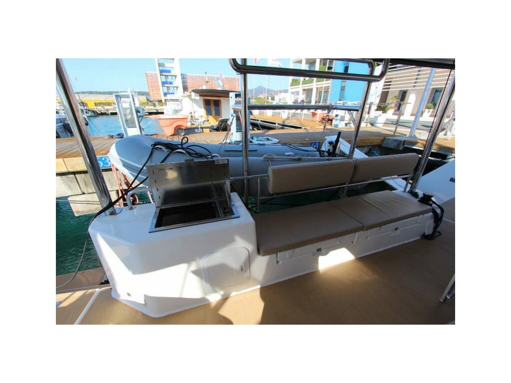 Dufour 48 Catamaran, Amelie