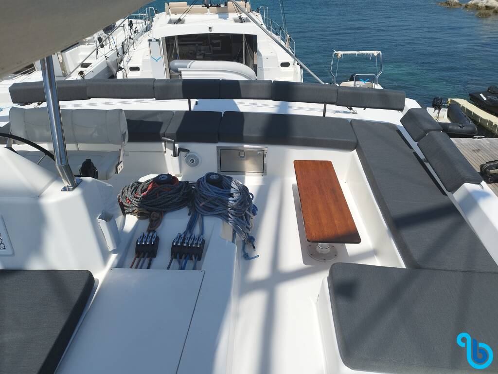 Dufour 48 Catamaran, Argo