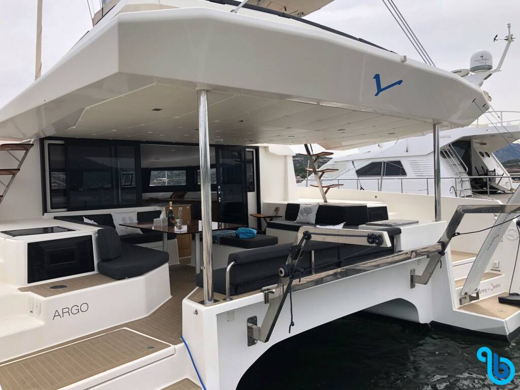 Dufour 48 Catamaran, Argo