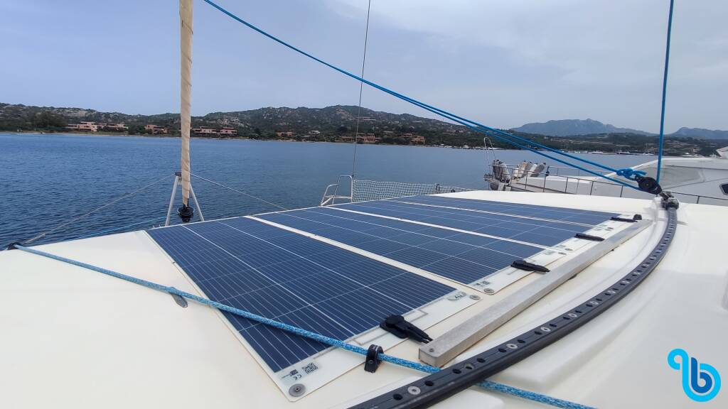 Dufour 48 Catamaran, Argo