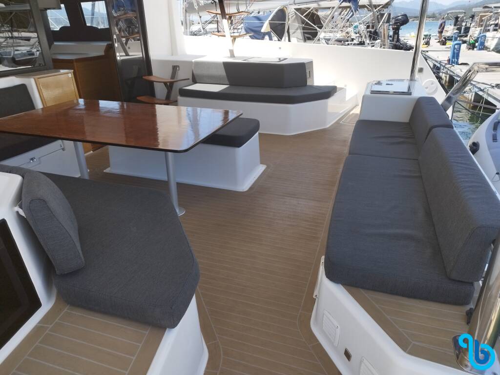 Dufour 48 Catamaran, Argo